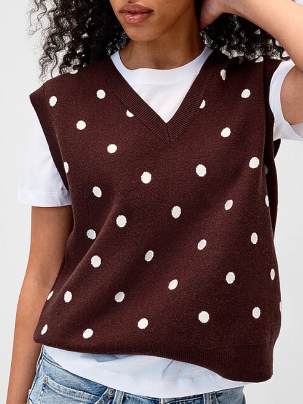 Chocolate brown and white polka-dotted jacquard knit V-neck sweater vest NWT
